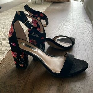 Black Heels with Embroidered Floral Details